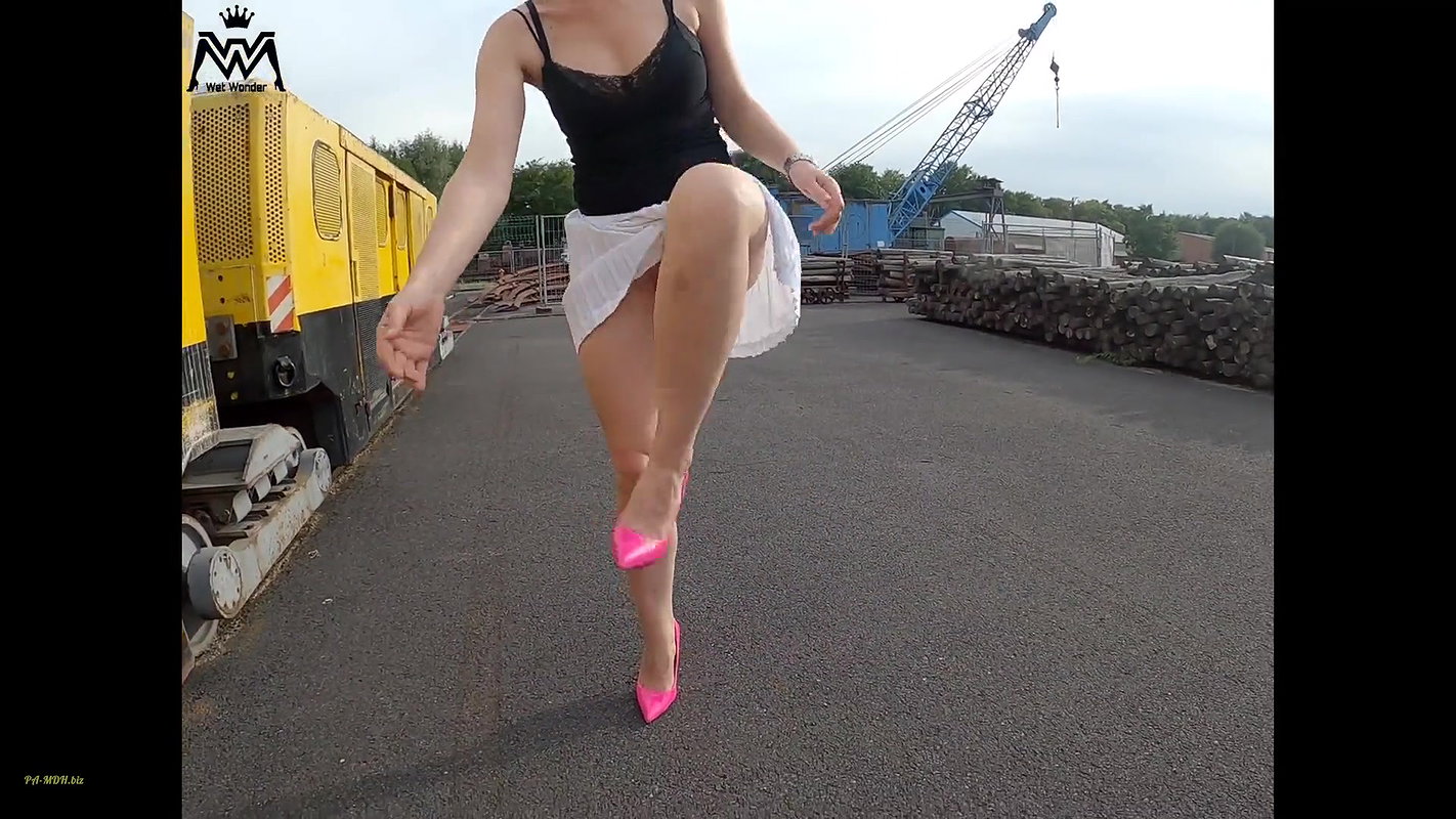 05Wet Wonder Kommst du mit auf die Natursekt Reise