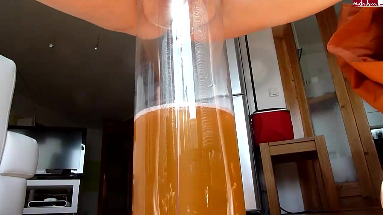 stingqueen Pisse Extrem  20 Ladungen 1 Vase Alles Meins