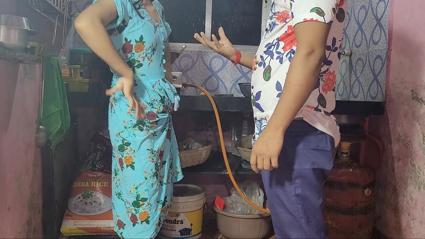 desi bhabhi hard fucking in devar in bedroom her husband going to office