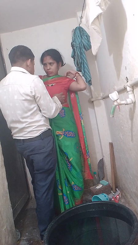 Rasili Bhabhi’s Mast Indian Desi Hot Bhabhi