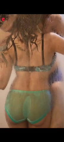 ᴄᴏᴜᴩʟᴇ ʙᴀᴛʜ xxx