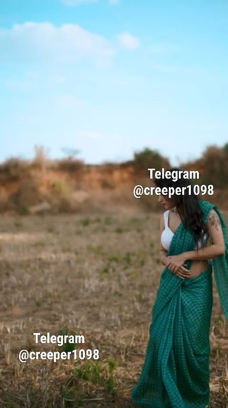 Reshmi outdoor pee full video