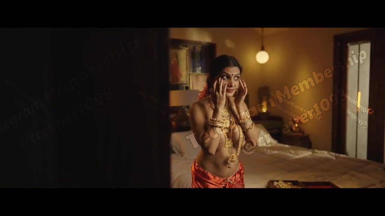 Red queen new  traditional full nude video 1