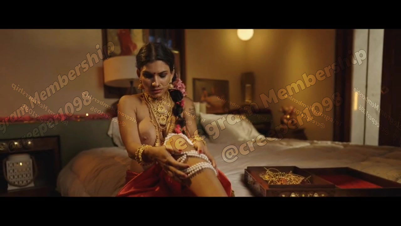 Red queen new  traditional full nude video 1