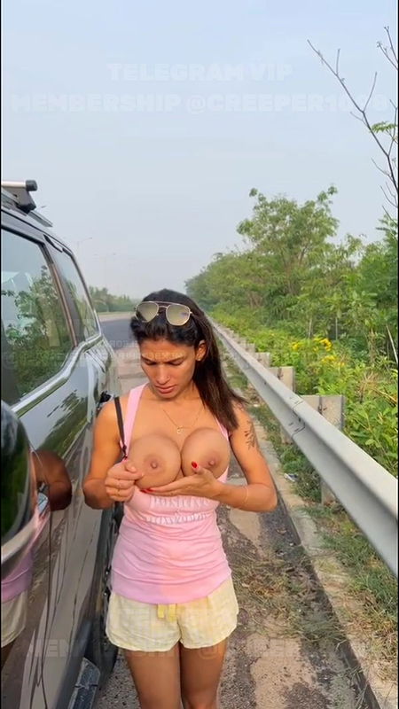 Highway outdoor full nude new video