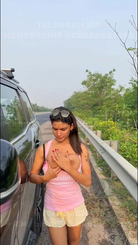 Highway outdoor full nude new video