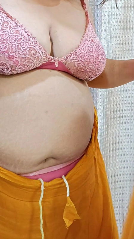 I took off Bhabhi saree intentionally