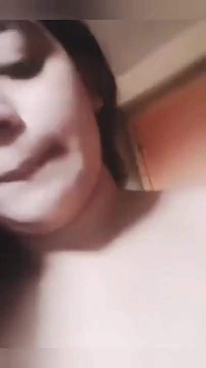 Beautiful babe showing shaved pussy and huge ass ? ? ?