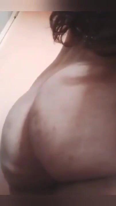 Beautiful babe showing shaved pussy and huge ass ? ? ?