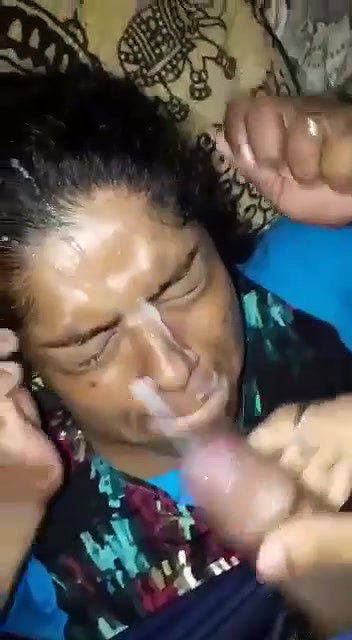 Taking cumshot on face
