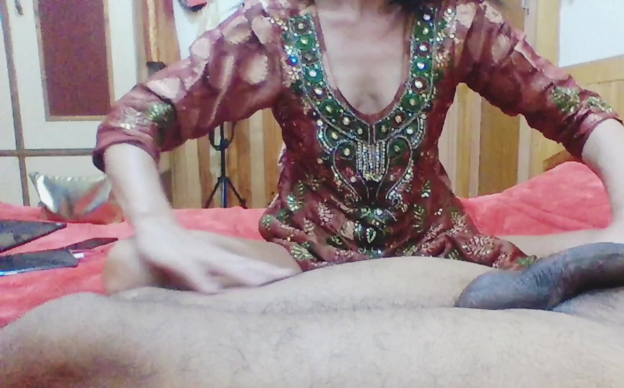 After seeing her I daydream my stepsister sucking
