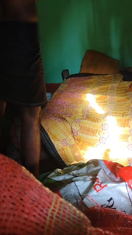 Besaram Bhabhi Ji Ko Din Me Khatya Par Choda Maje Se