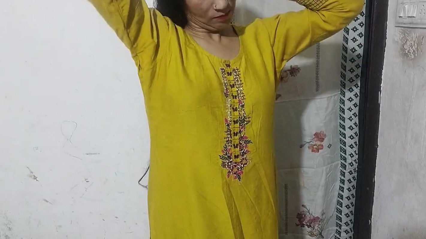 Bhabhi ko ghar pe bulaya fir uski chut mari