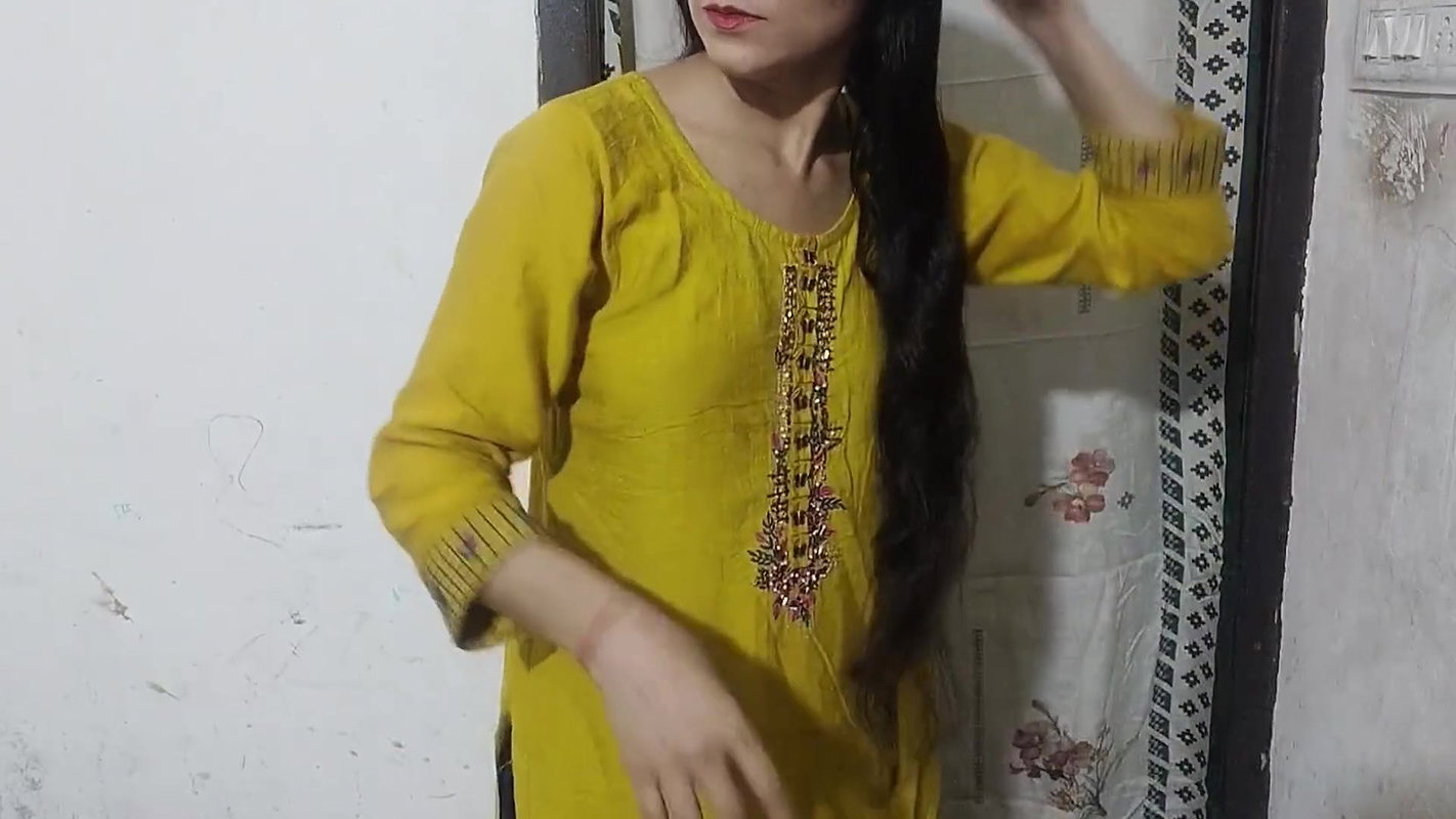 Bhabhi ko ghar pe bulaya fir uski chut mari