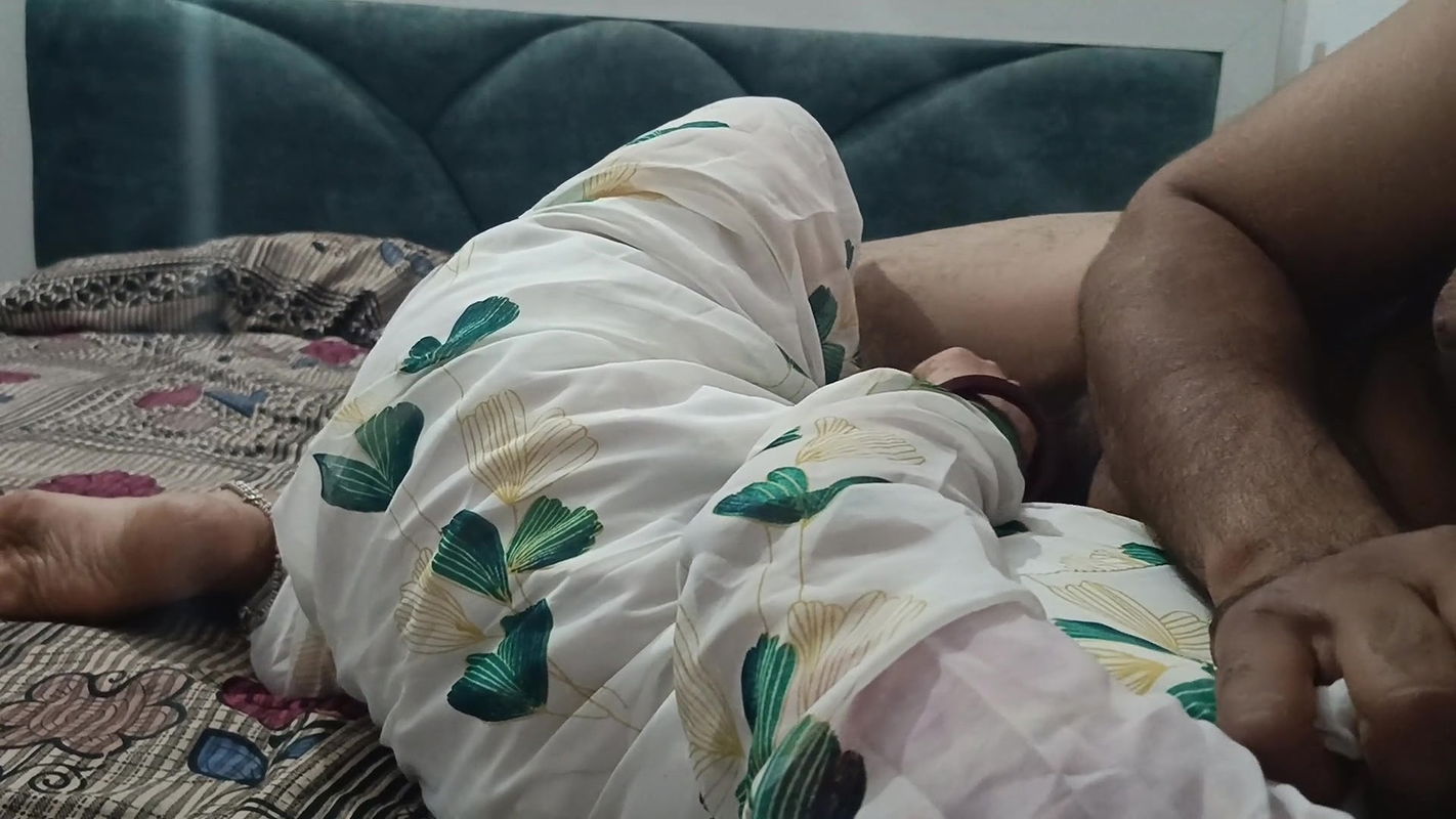 Brother-in-law, how are you laying me without clothes video