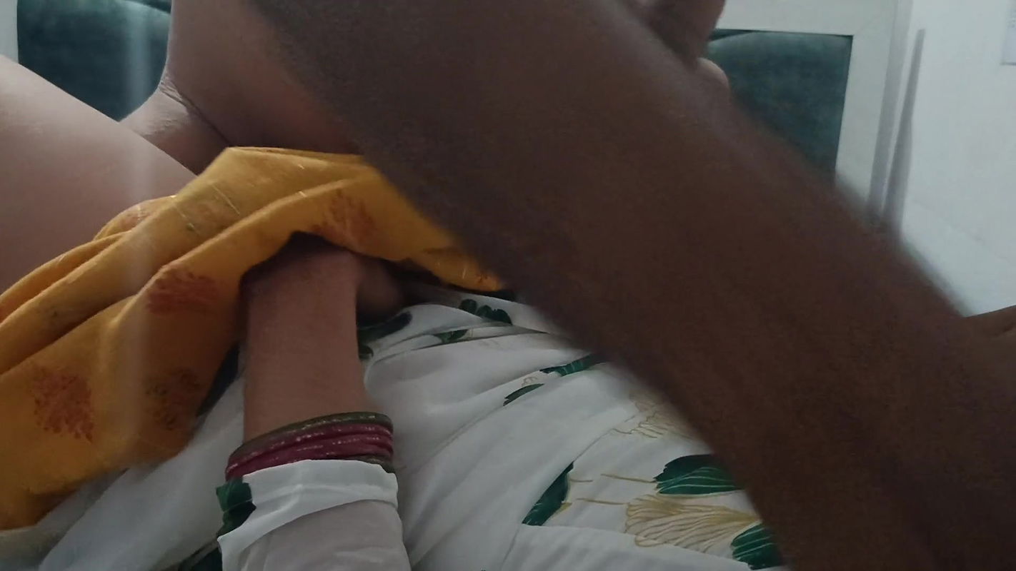 Brother-in-law, how are you laying me without clothes video