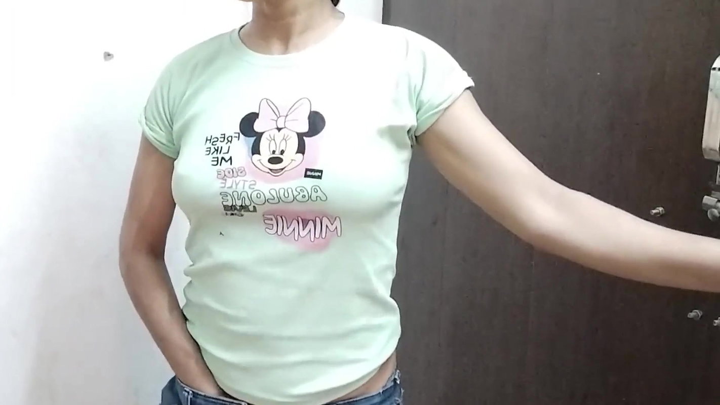 Chachi ko chod kar pregnant kar diya