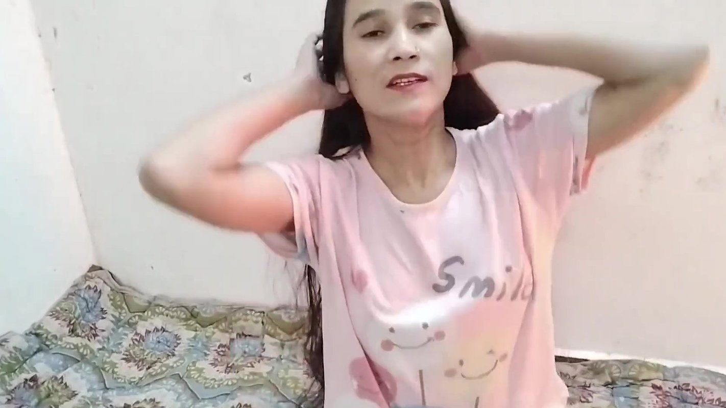 Cute girl ko nanga kar ke jabar dasti pel diya