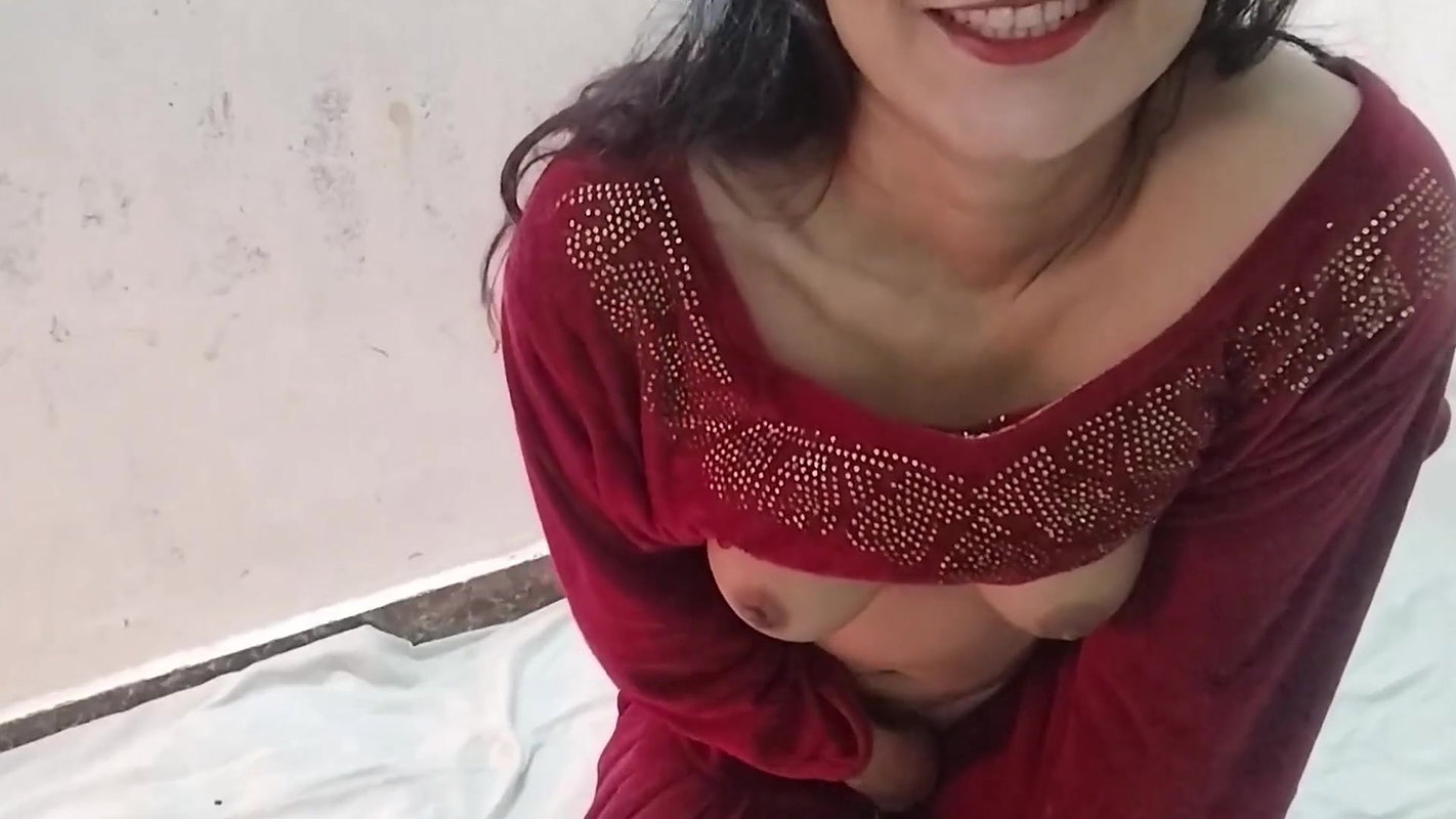 Cute Muslim girl step brother ne chut mari