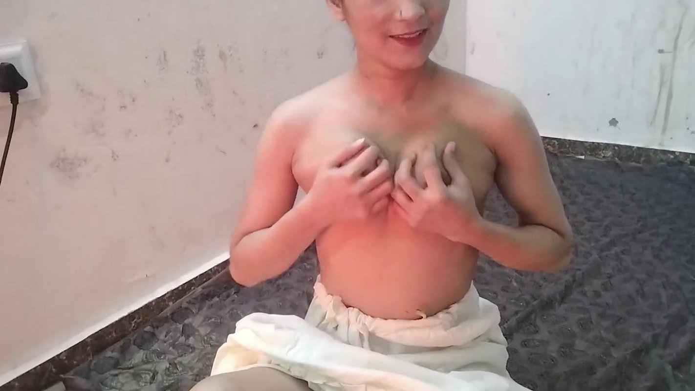 Cute step sister ko paise dekar jabar dasti pela