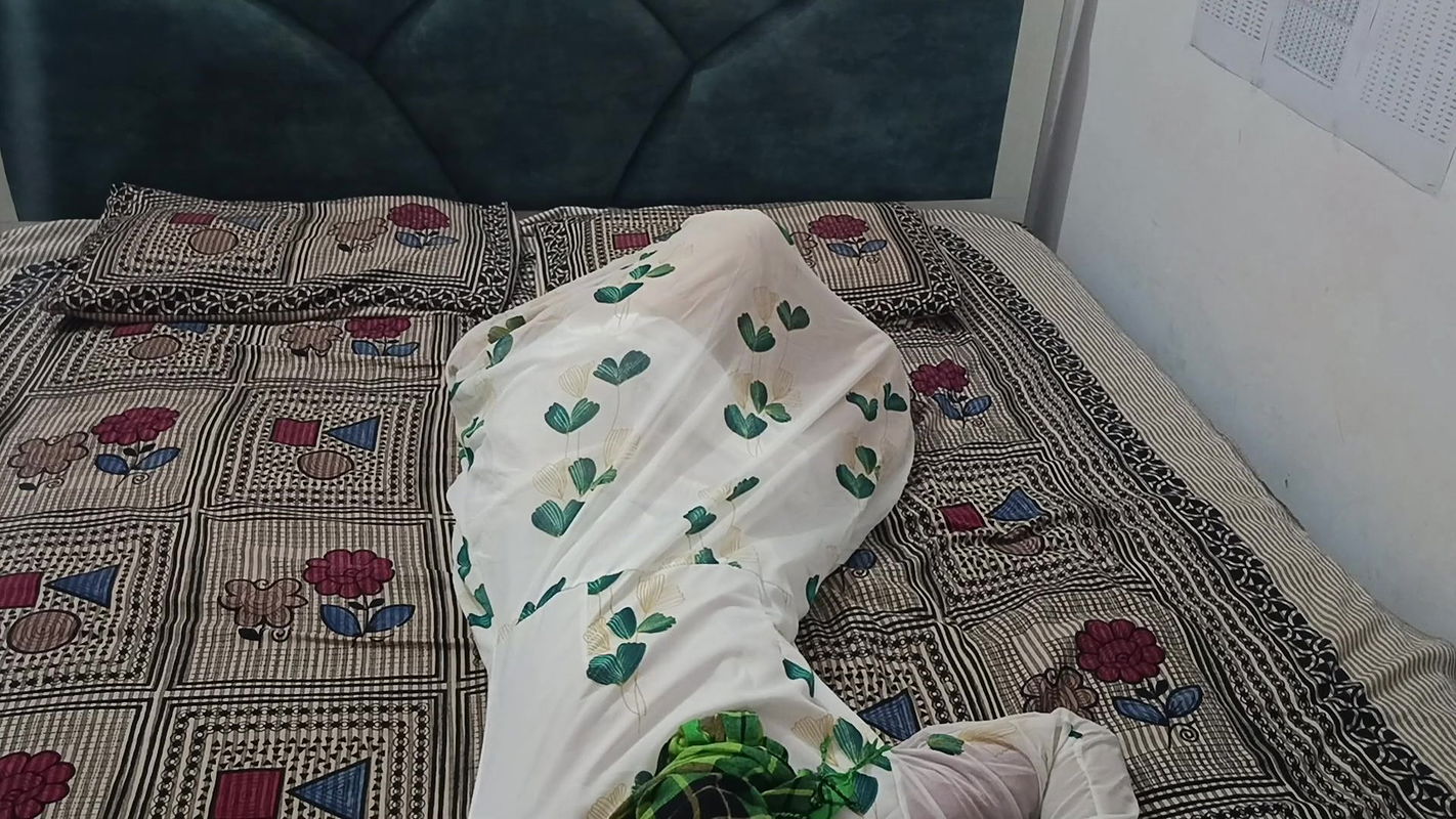 Desi bhabhi ko devar ne apne lund se majja diya video