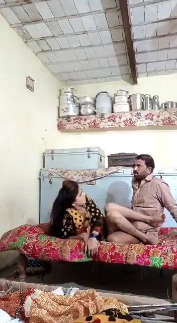 Beautiful village girl fucking