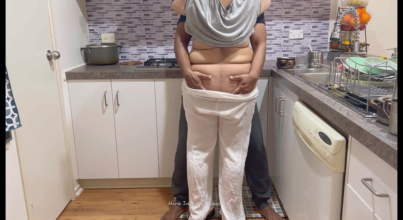 Big Booty Desi Woman Pleasured by Friend’s Husband in Kitchen – Loud Kissing and Moaning
