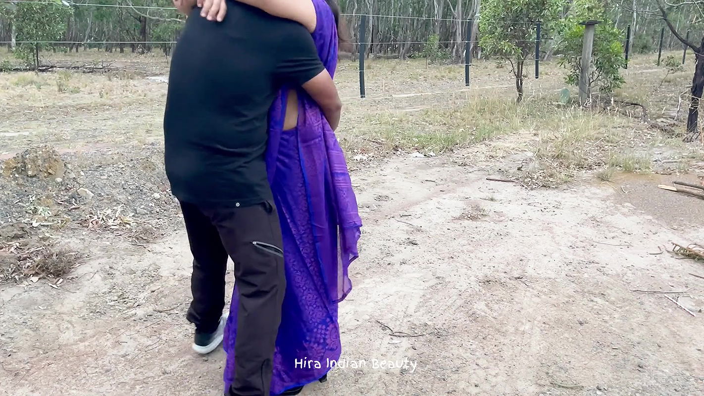 Sexy Indian Couple Romance in Outdoor – Saree Sex – Saree Stripped Off and Ass Spanked