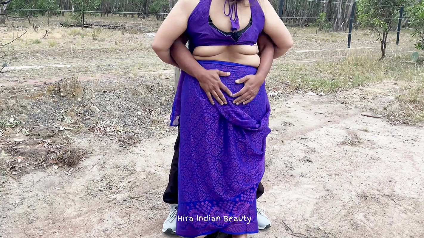 Sexy Indian Couple Romance in Outdoor – Saree Sex – Saree Stripped Off and Ass Spanked