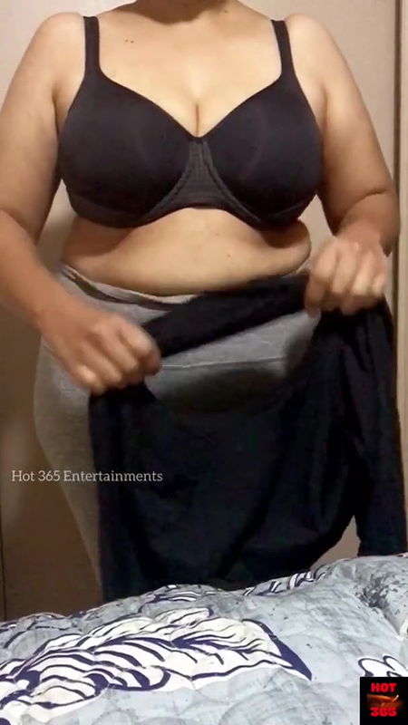 Sexiest Step Sister Changes her Clothes