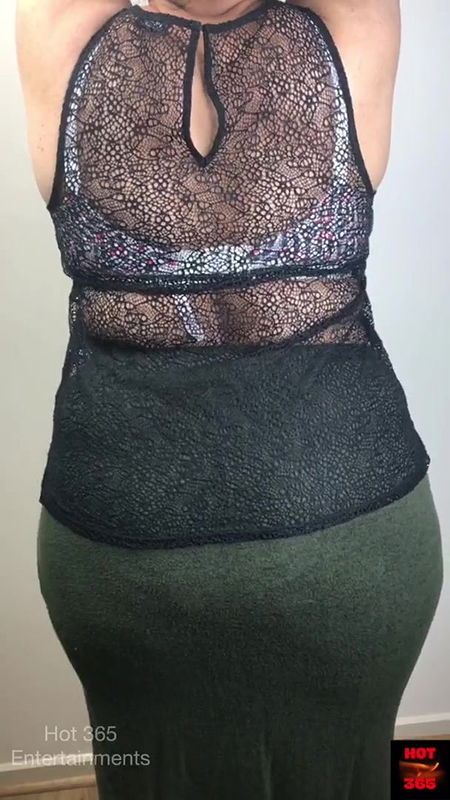 Lick my juicy & hairy armpit – POV