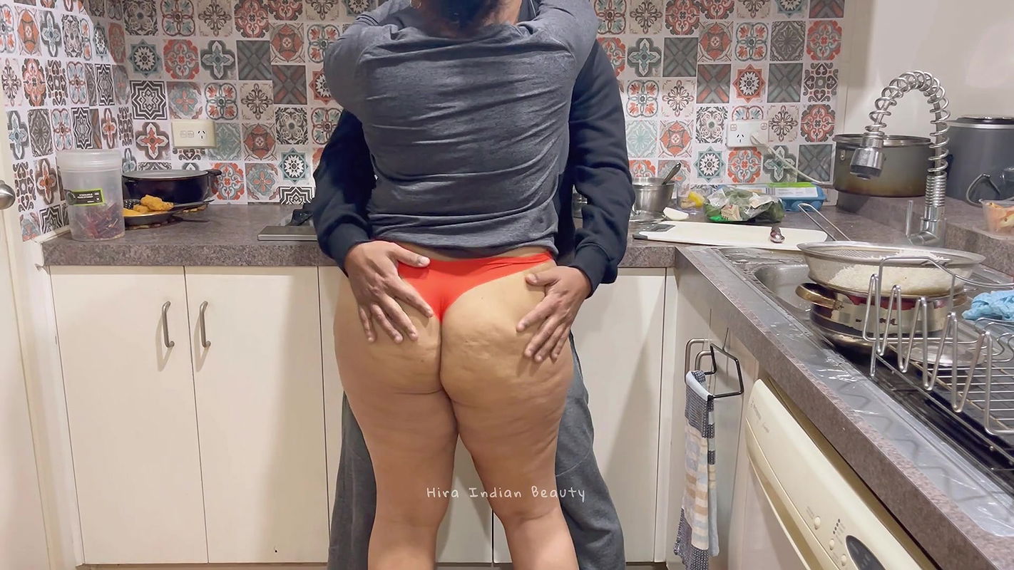 Hot Indian Kitchen Love Making with Step Sister – Milf Big Ass is Eaten, Kissed and Pressed!