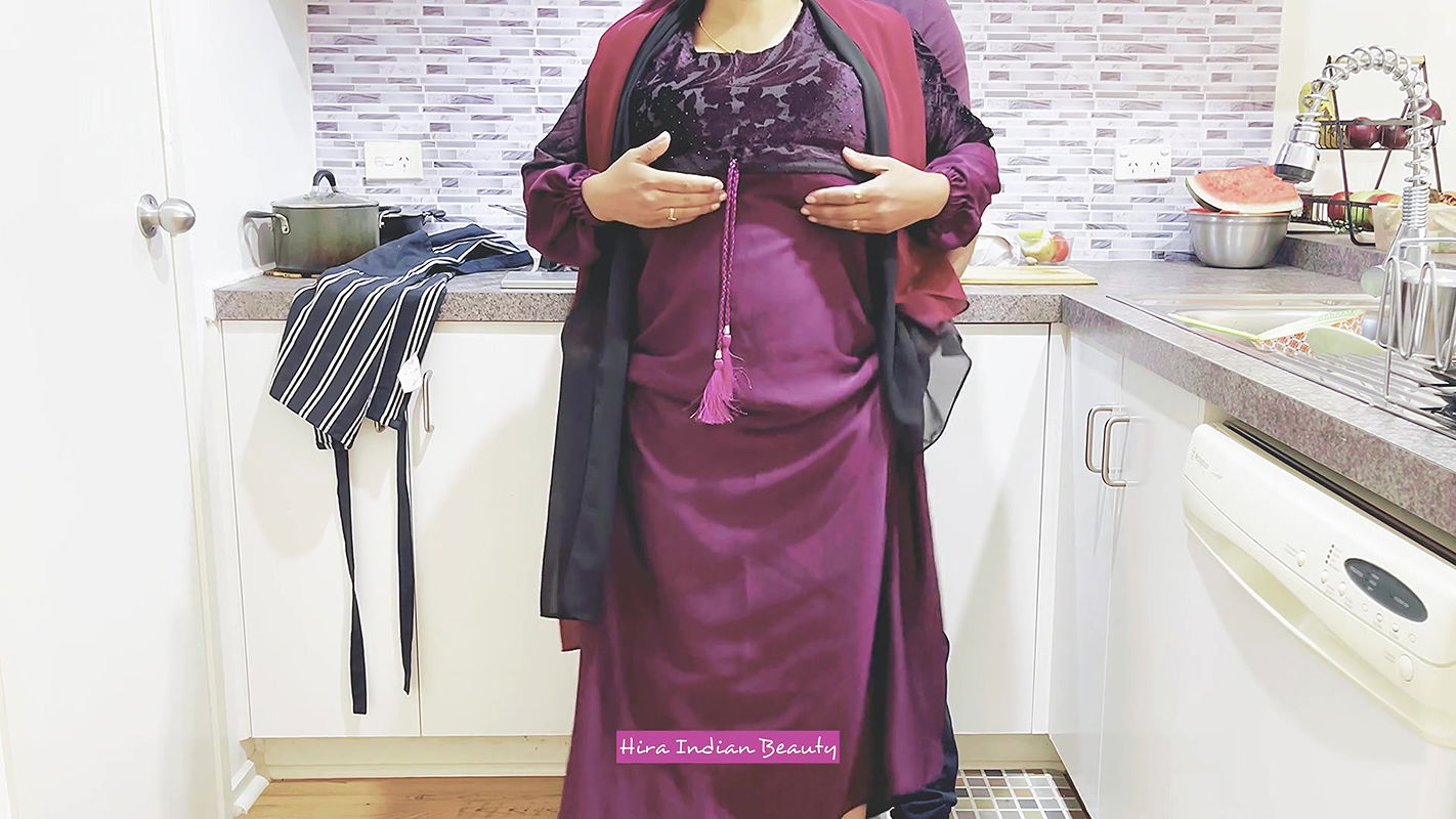 Hijabi Wife’s Big Curves & Loud Moaning Make This Romantic Encounter Wild & Passionate