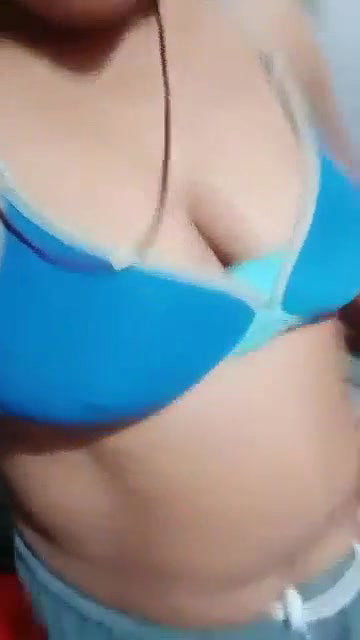 Bhabhi making video