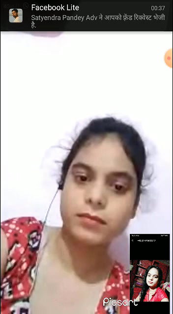 Desi girl showing