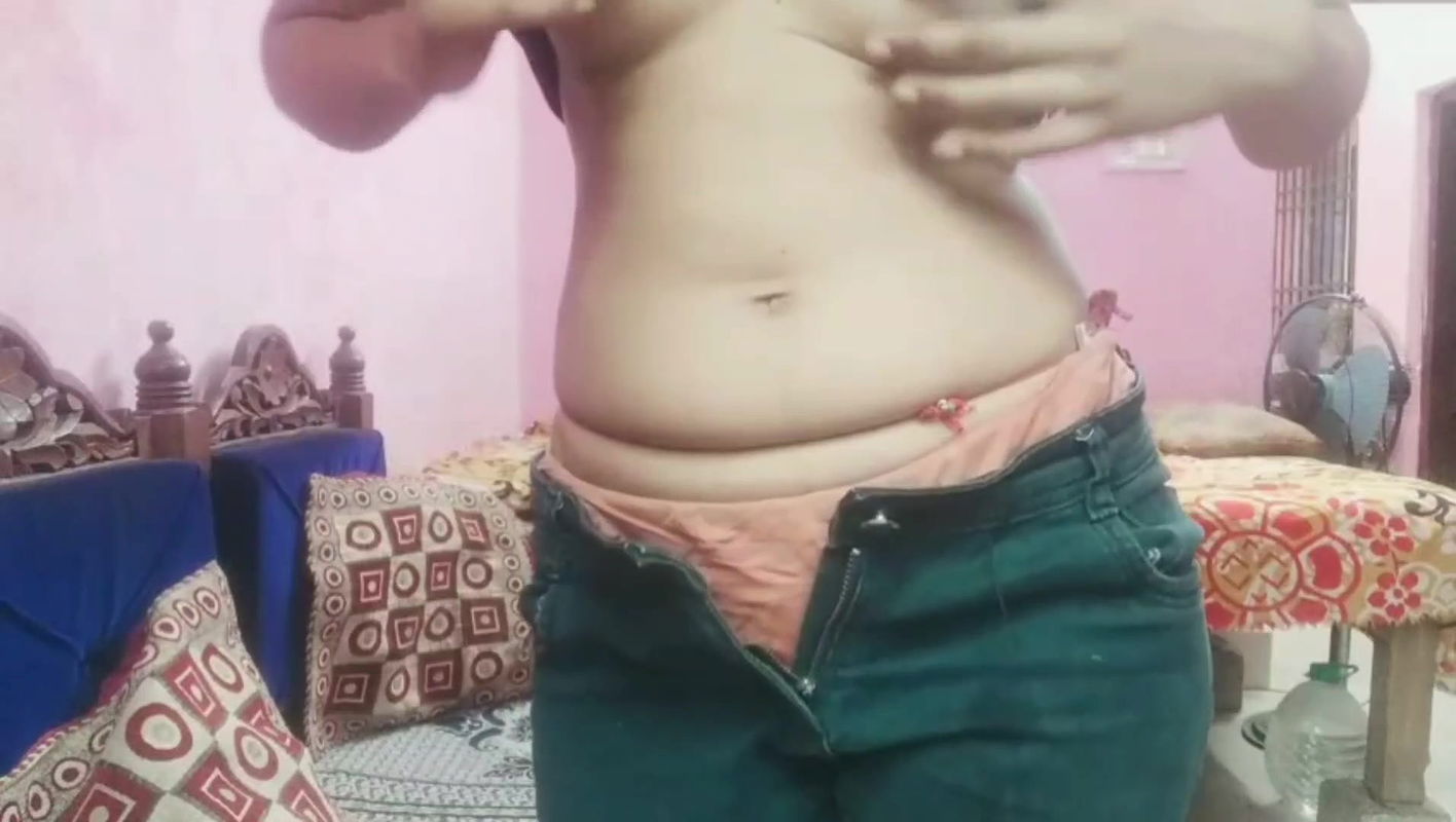 FIRST TIME HARDCORE DOGGY STYLE FUCKING IN THE WORLD