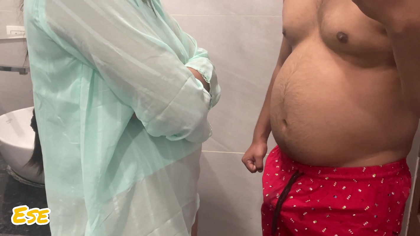 Hot Sister Got Banged by her horny borther in Bathroom