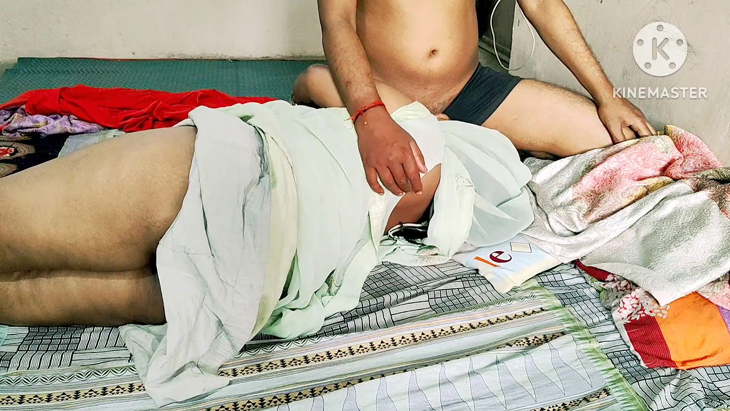 Indian desi father-in-law fucked using senseless oil on daughter-in-law