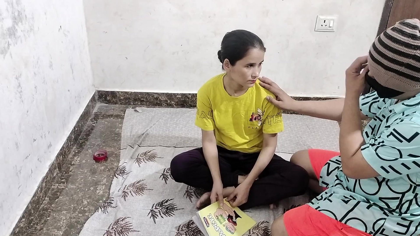 master ne apni student ko chudai karna sikhaya