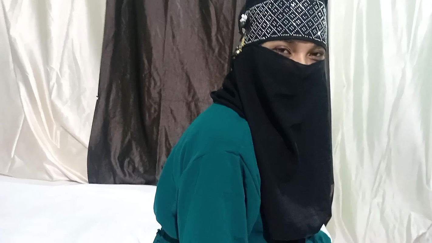 Muslim burkha girl was fucked by her ex-boyfriend