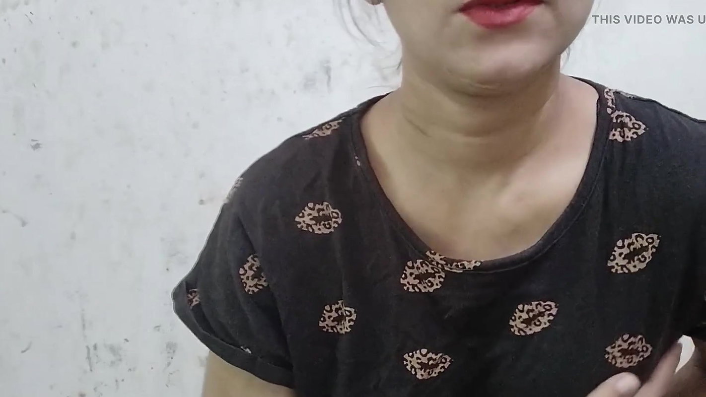 Naukrani ko sab milkar choda