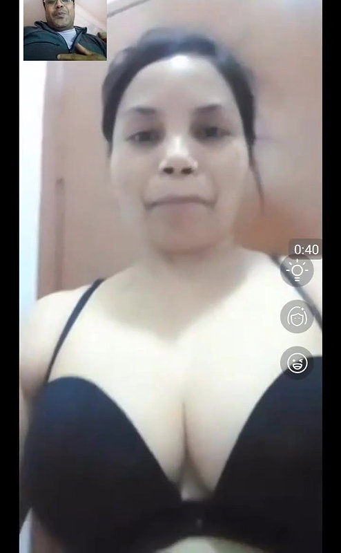 Desi sexy bhabi on cam