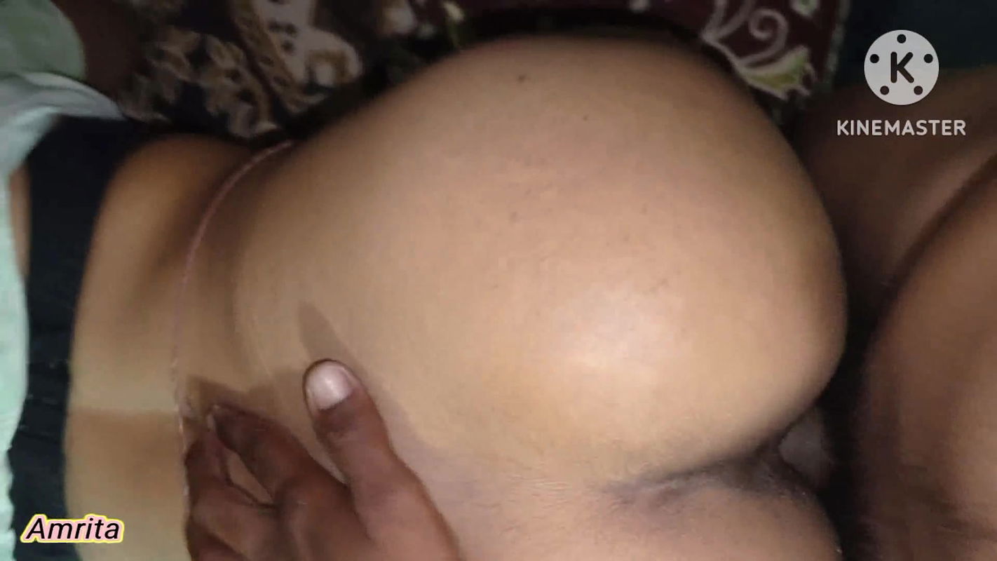 Sauteli behan ko chudai sikhaya Shadi se pehle Stepsister physical sex education before marriage in Hindi audio