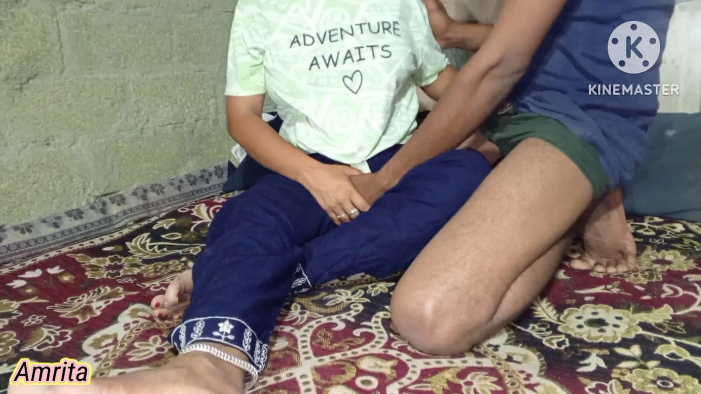 Sauteli behan ko chudai sikhaya Shadi se pehle Stepsister physical sex education before marriage in Hindi audio