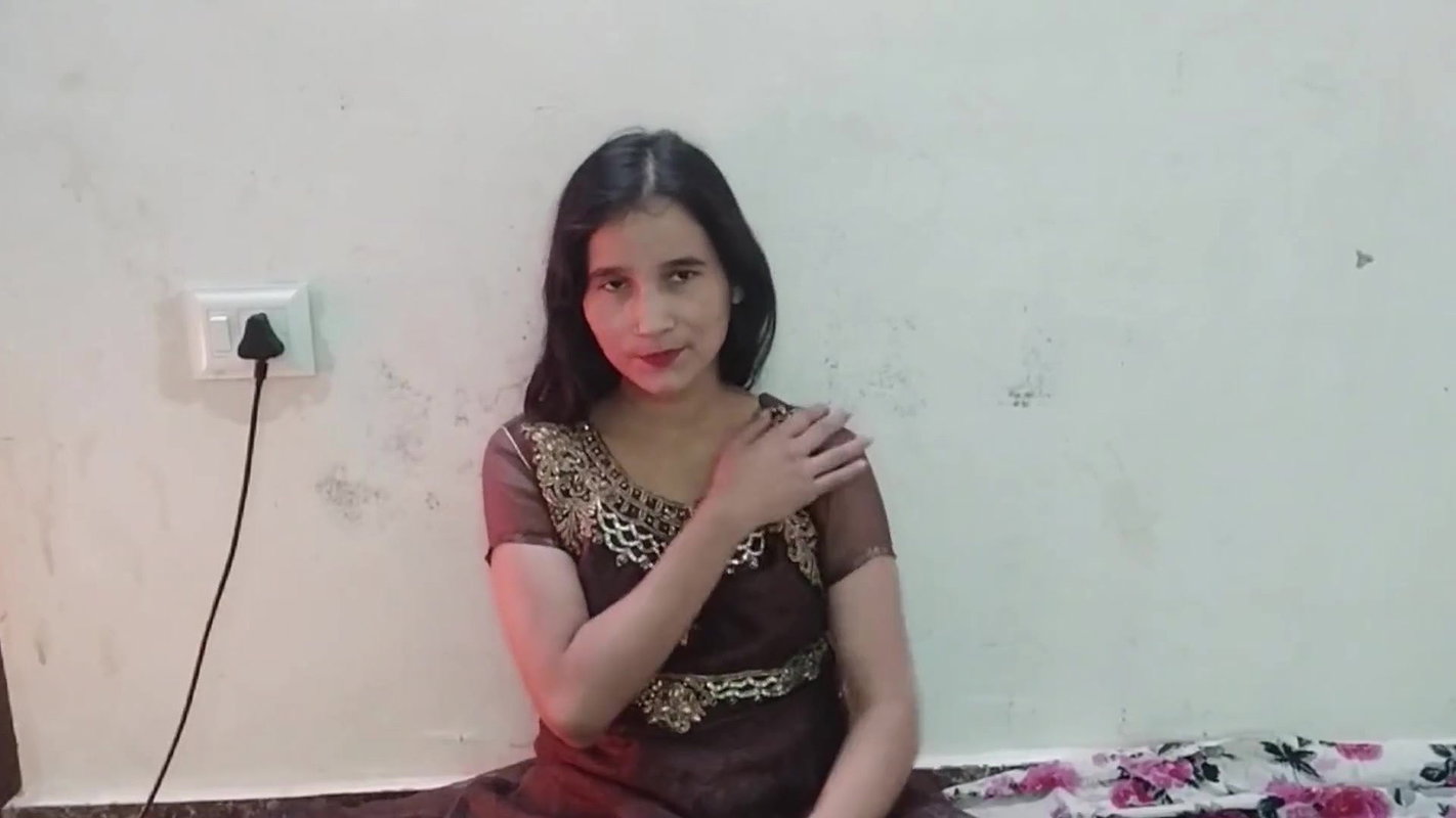 School girl ne uniform utaar kar mera land muh liya