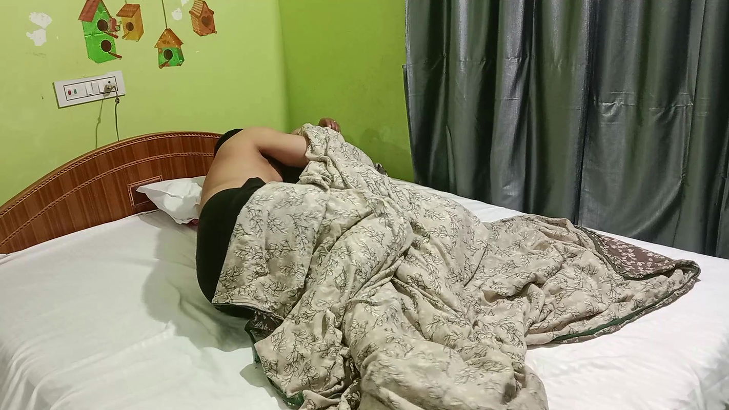 Step Brother Secretly Hot Romance and Fucking with Reshma Bhabhi on Xmaster