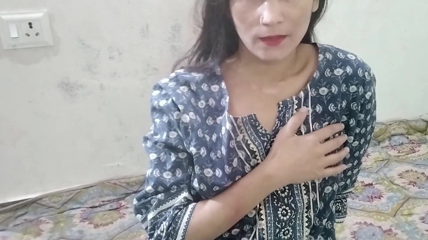 Step sister ke sath Sex karte hue bhabhi ne dekh liya