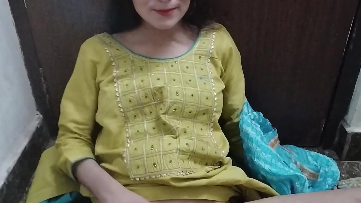 Step sister ko nanga karke bathroom me choda