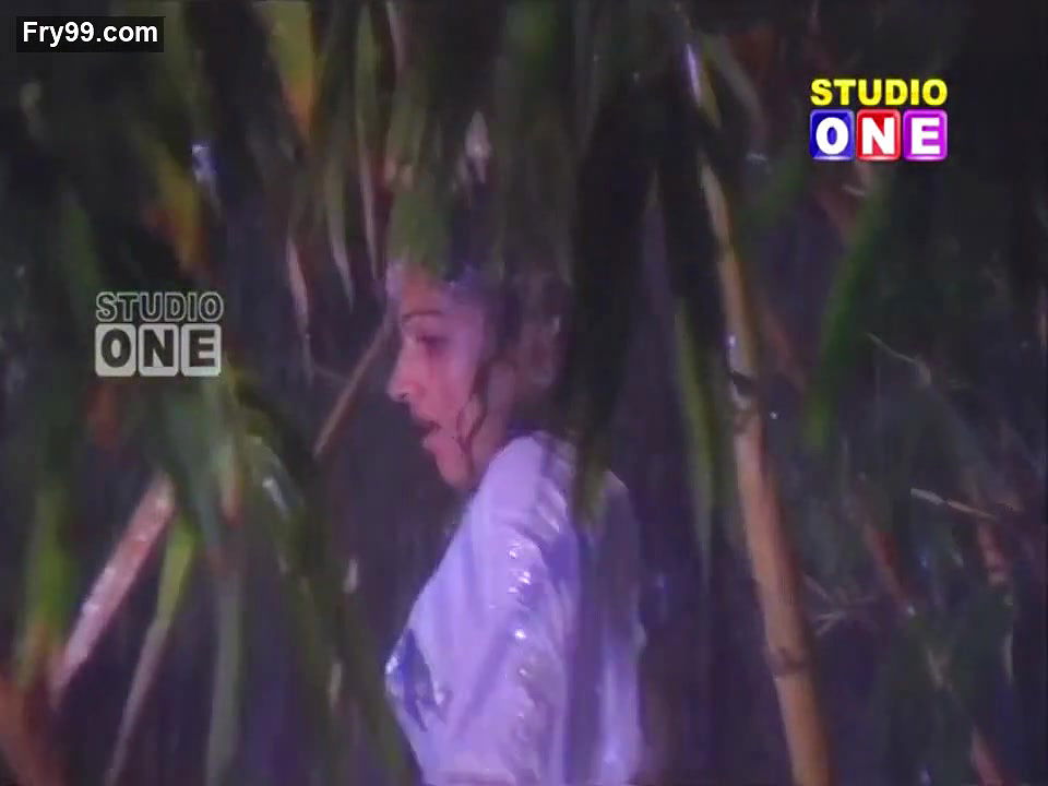 Hot Nalini Wet Blouse and Skirt Prema sagaram