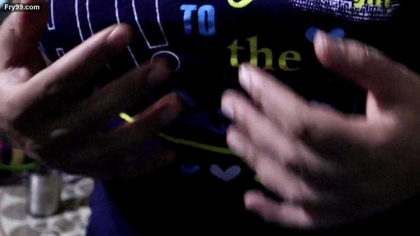 Sangeeta wants the cock of her servant Raju with Telugu audio